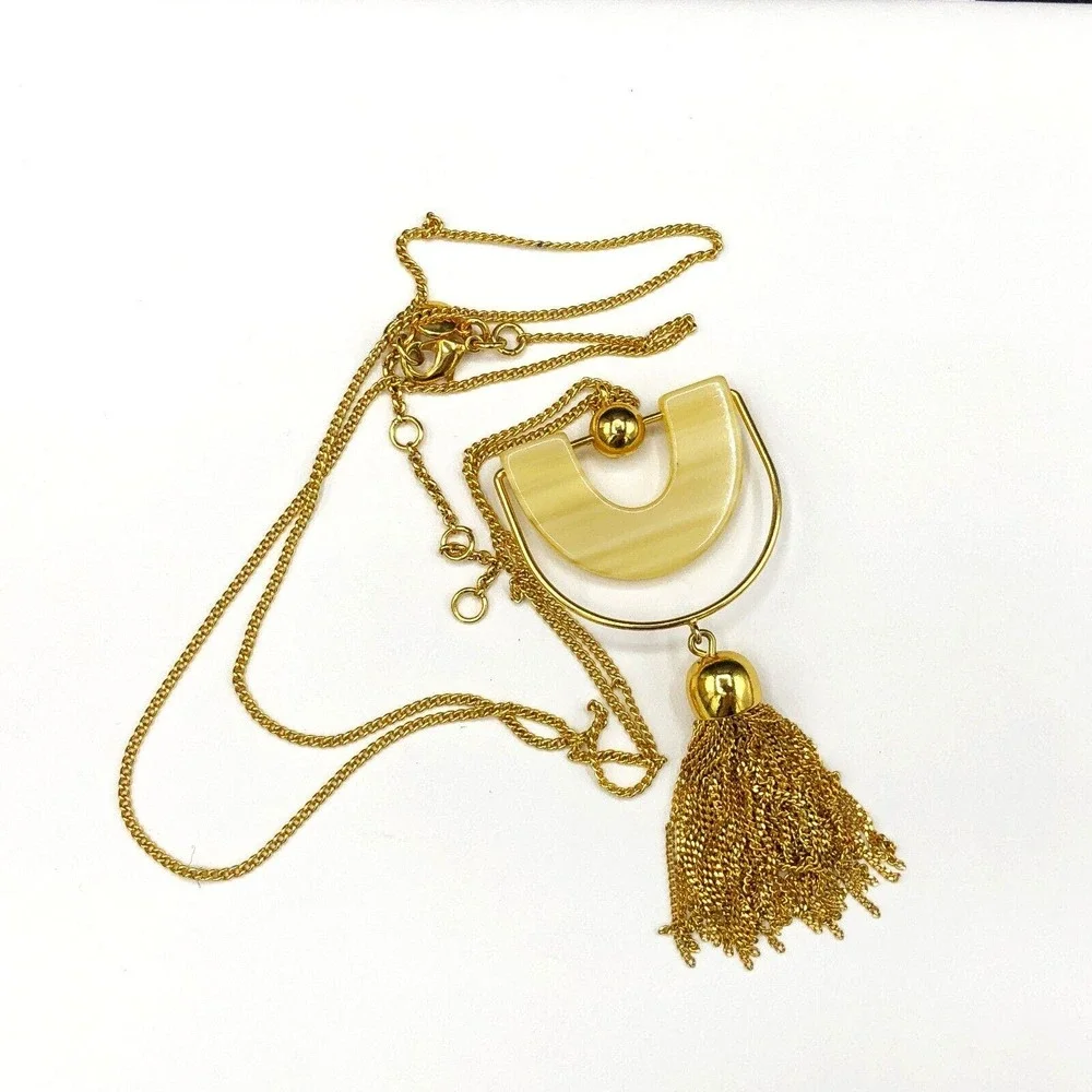 J Crew Pendant Necklace Bead & Tassel Lucite Gold Tone‎ Fringe Long Modern Chain